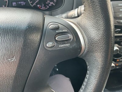 2014 Nissan Pathfinder SV