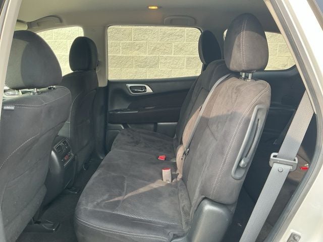 2014 Nissan Pathfinder SV