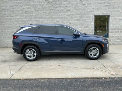 2025 Hyundai Tucson SE