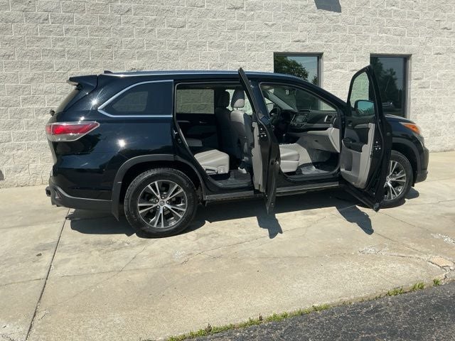 2016 Toyota Highlander XLE V6