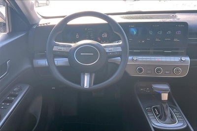 2025 Hyundai Kona SE