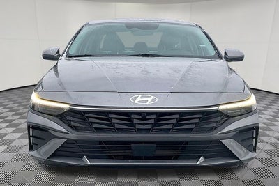 2024 Hyundai Elantra Limited