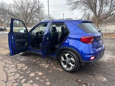 2023 Hyundai Venue Limited