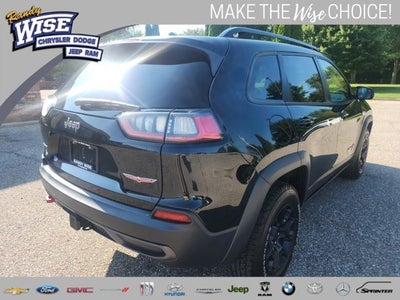 2022 Jeep Cherokee Trailhawk