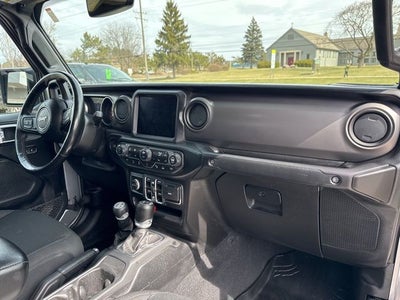 2021 Jeep Gladiator Willys