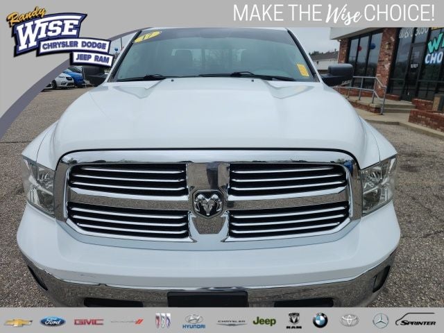 2017 RAM 1500 SLT