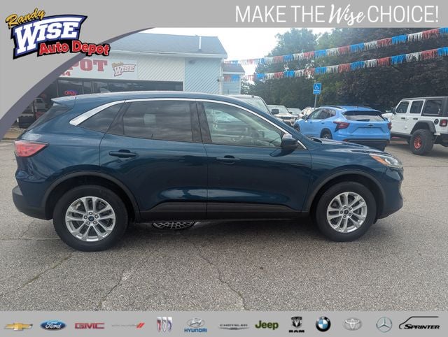 2020 Ford Escape SE