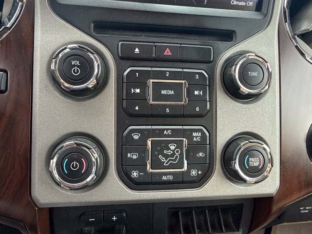 2013 Ford F-350SD Lariat