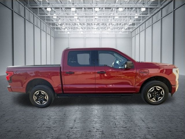 2023 Ford F-150 Lightning XLT