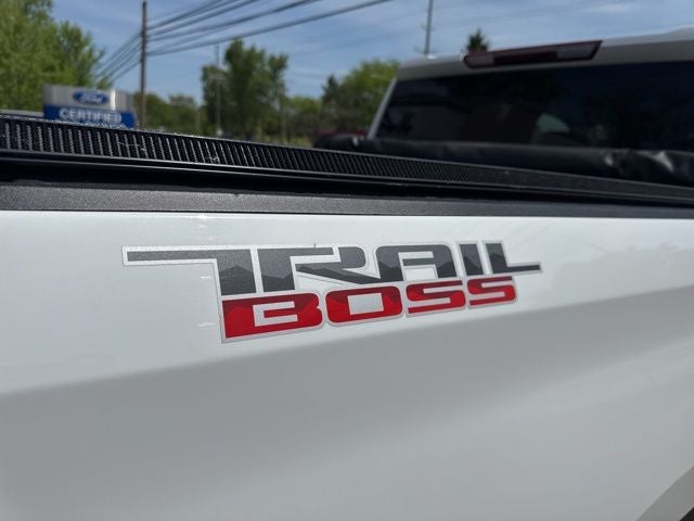 2021 Chevrolet Silverado 1500 Custom Trail Boss