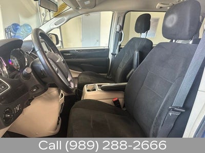 2011 Chrysler Town & Country Touring