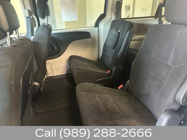2011 Chrysler Town & Country Touring