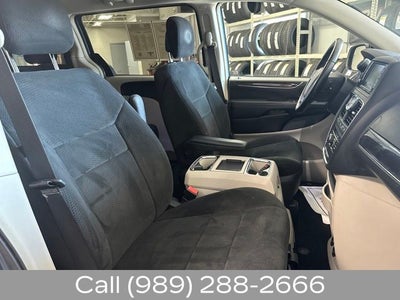 2011 Chrysler Town & Country Touring