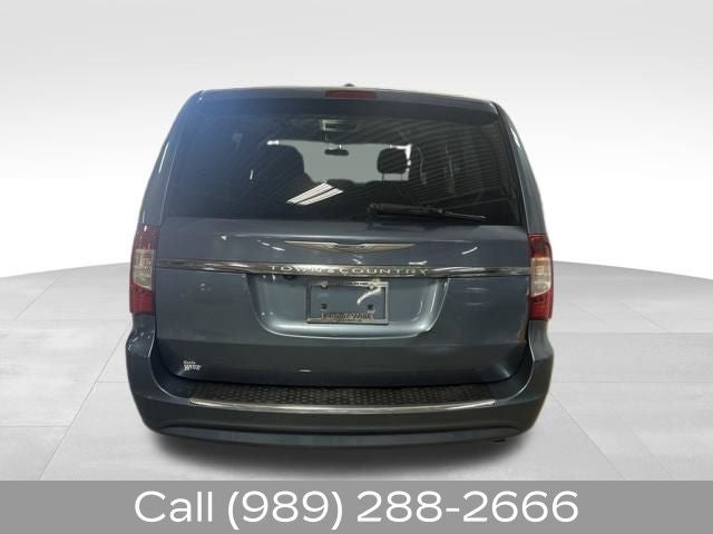 2011 Chrysler Town & Country Touring
