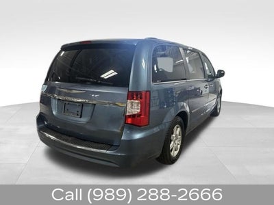 2011 Chrysler Town & Country Touring