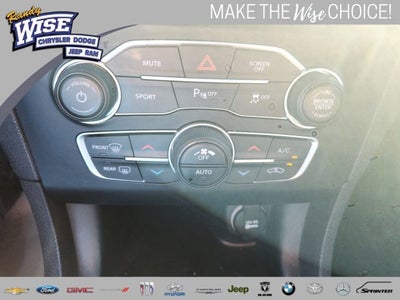 2017 Dodge Charger SXT