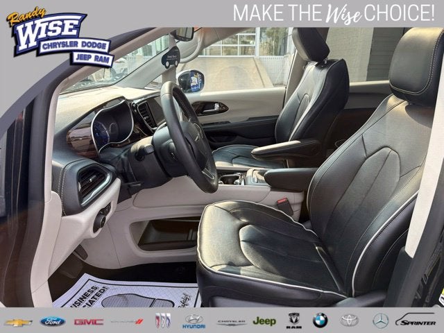 2023 Chrysler Pacifica Hybrid Limited