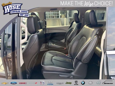 2023 Chrysler Pacifica Hybrid Limited