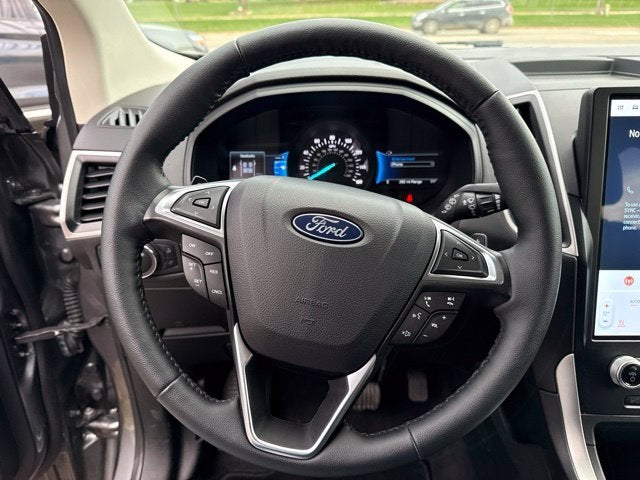 2024 Ford Edge SEL Sunroof