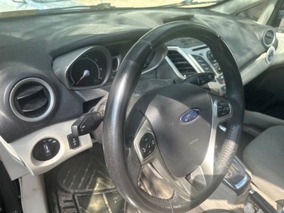 2013 Ford Fiesta SE