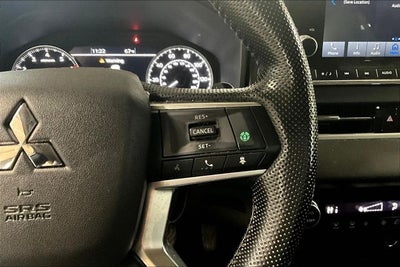 2022 Mitsubishi Outlander SE