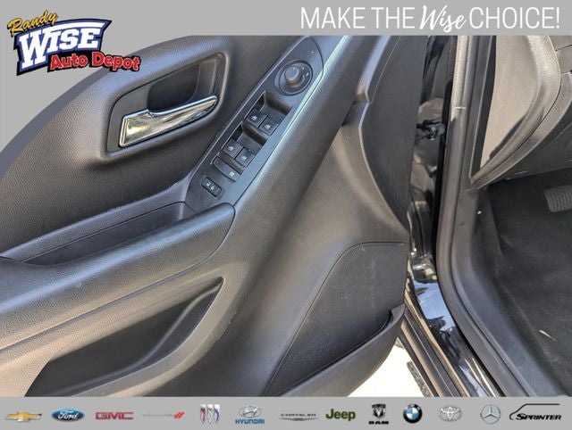 2022 Chevrolet Trax LS