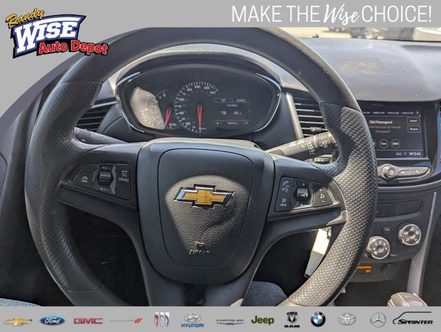 2022 Chevrolet Trax LS