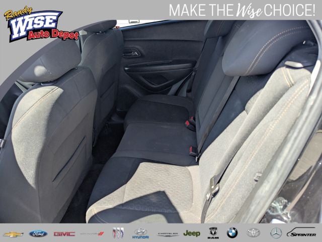 2022 Chevrolet Trax LS