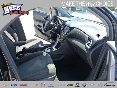 2022 Chevrolet Trax LS