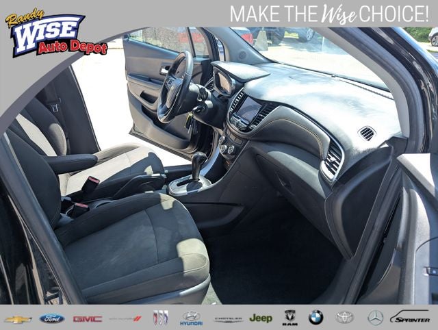 2022 Chevrolet Trax LS