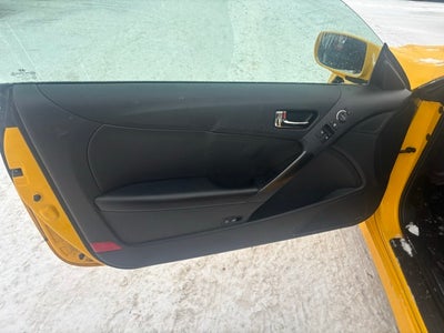 2011 Hyundai Genesis Coupe 3.8 Track