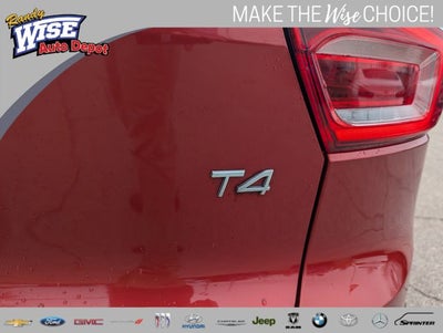 2021 Volvo XC40 Momentum