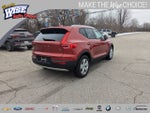 2021 Volvo XC40 Momentum