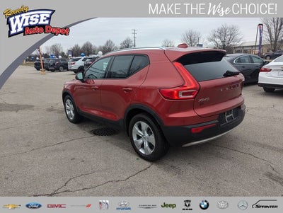 2021 Volvo XC40 Momentum