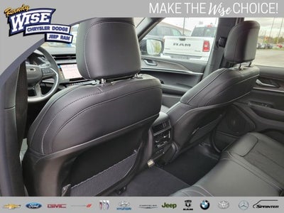 2026 Jeep Grand Cherokee GRAND CHEROKEE LAREDO ALTITUDE 4X4