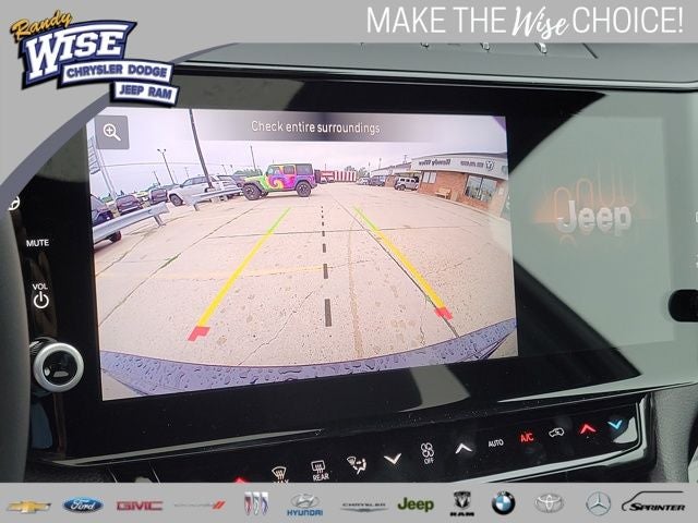 2026 Jeep Grand Cherokee GRAND CHEROKEE LAREDO ALTITUDE 4X4