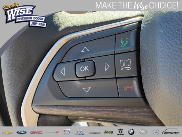 2026 Jeep Grand Cherokee GRAND CHEROKEE L LAREDO ALTITUDE 4X4