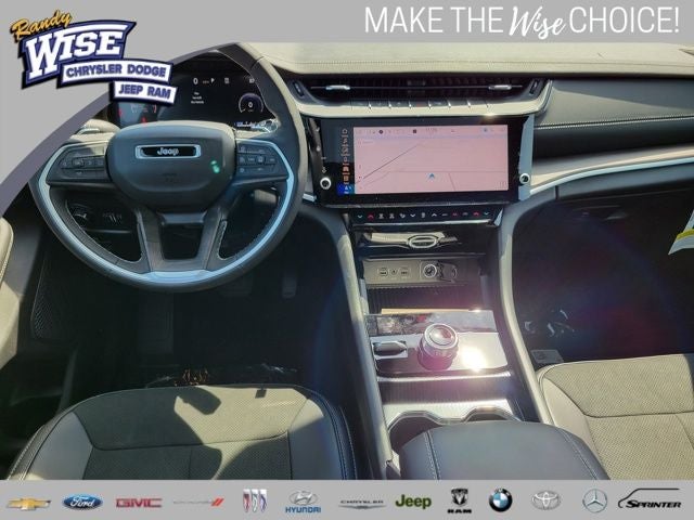 2026 Jeep Grand Cherokee GRAND CHEROKEE L LAREDO ALTITUDE 4X4