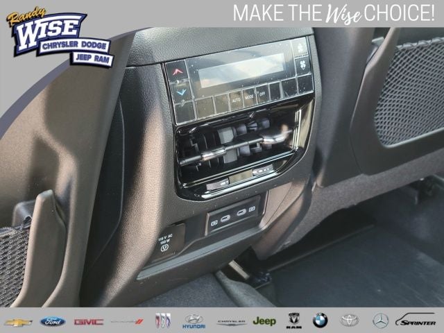 2026 Jeep Grand Cherokee GRAND CHEROKEE L LAREDO ALTITUDE 4X4