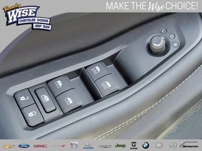 2026 Jeep Grand Cherokee GRAND CHEROKEE L LAREDO ALTITUDE 4X4