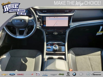 2026 Jeep Grand Cherokee GRAND CHEROKEE L LAREDO ALTITUDE 4X4