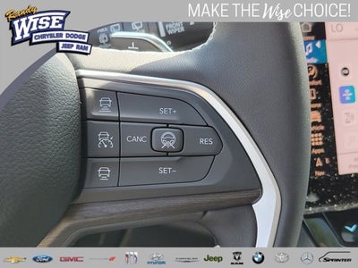 2026 Jeep Grand Cherokee GRAND CHEROKEE L LAREDO ALTITUDE 4X4