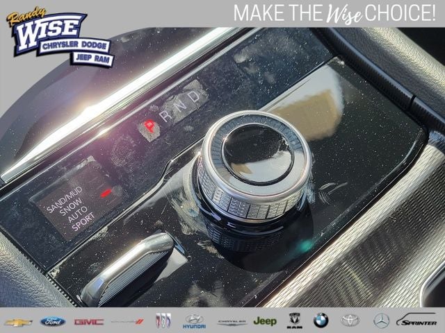 2026 Jeep Grand Cherokee GRAND CHEROKEE L LAREDO ALTITUDE 4X4