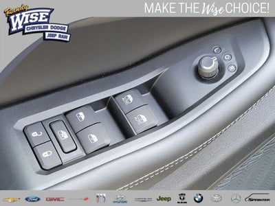 2026 Jeep Grand Cherokee GRAND CHEROKEE L LAREDO ALTITUDE 4X4