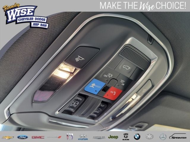 2026 Jeep Grand Cherokee GRAND CHEROKEE L LAREDO ALTITUDE 4X4