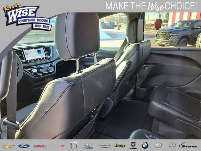 2026 Chrysler Pacifica PACIFICA SELECT