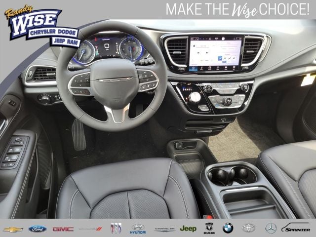 2027 Chrysler Pacifica PACIFICA SELECT