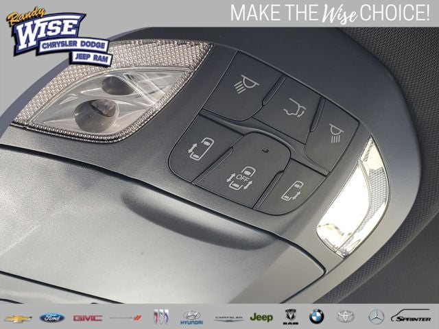 2027 Chrysler Pacifica PACIFICA SELECT