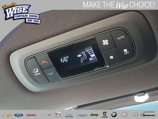2027 Chrysler Pacifica PACIFICA SELECT
