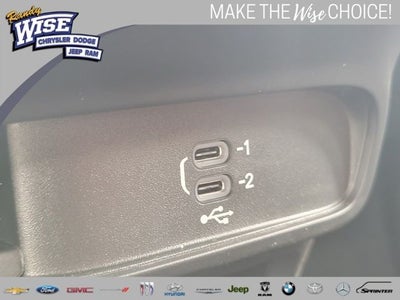 2027 Chrysler Pacifica PACIFICA SELECT